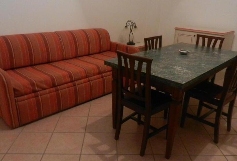 침실 1개 아파트, Eolian Residence