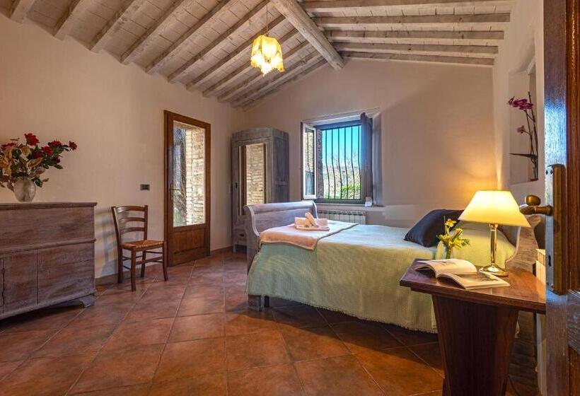 סטודיו סופריור, Croce Di Mezzo