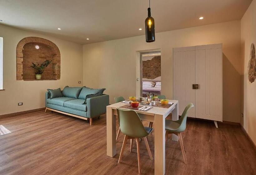 דירת חדר דלוקס, Croce Di Mezzo