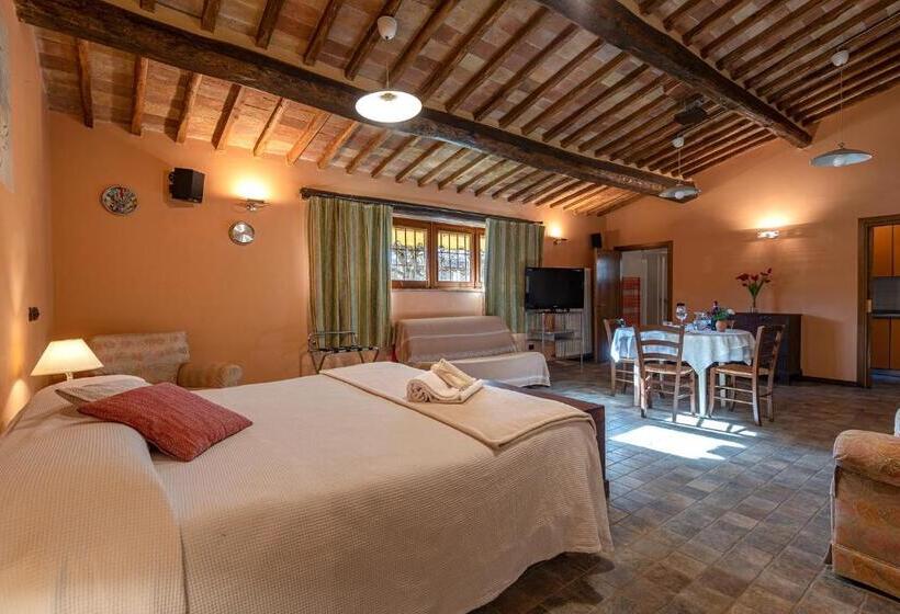 חדר סטודיו סטנדרד, Croce Di Mezzo