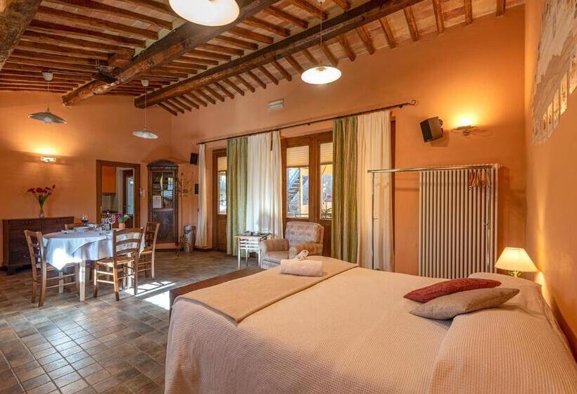 חדר סטודיו סטנדרד, Croce Di Mezzo