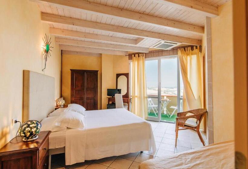 Номер Superior Вид на Море с Балконом, Locanda Belvedere