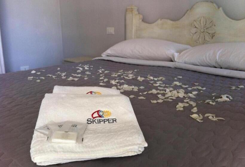 标准间, Skipper White Guest House