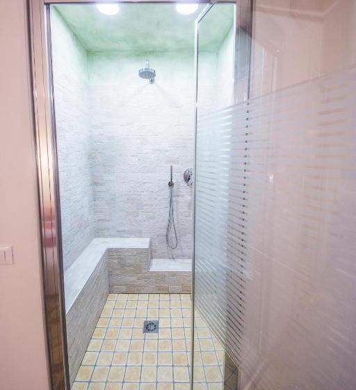 コンフォートルーム, Relais Villa Olivi