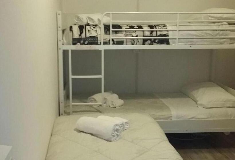 プールの見える１ベッドルームアパートメント, Relais Villa Olivi