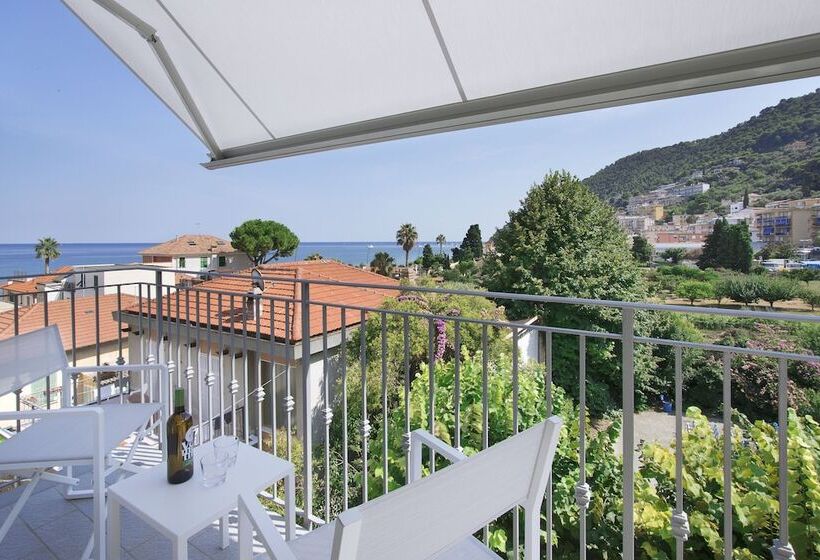 Апартаменты Deluxe 1 Спальня Вид на Море, Residence Dolcemare