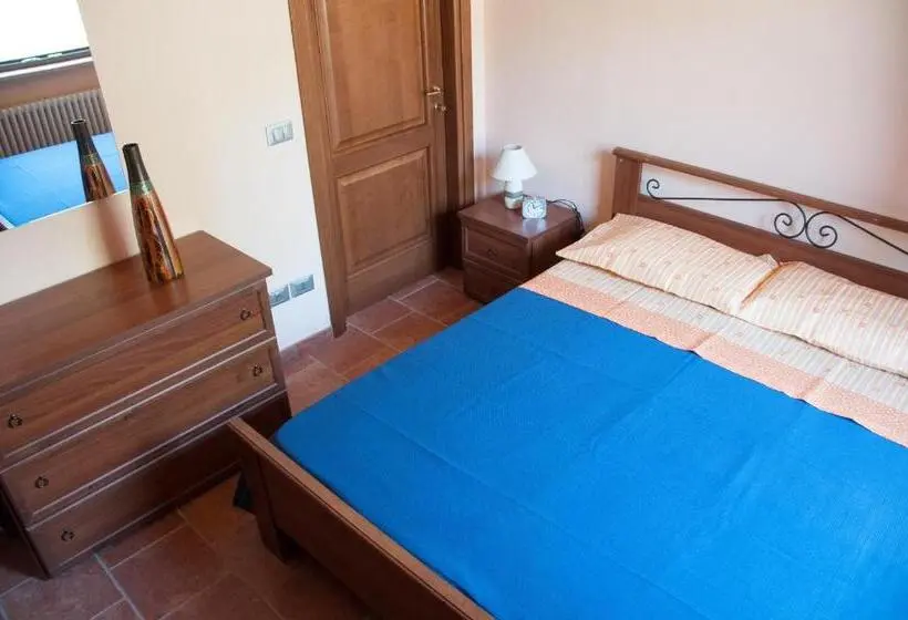 Huoneisto 1 Makuuhuone Pohjakerros, Cascina La Romana