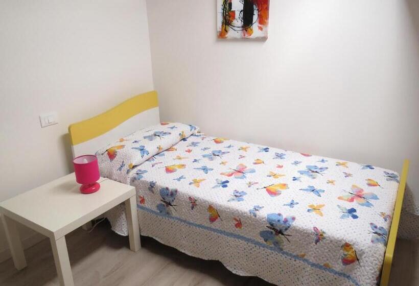 اتاق استاندارد یک نفره, Affittacamere Maria Stella