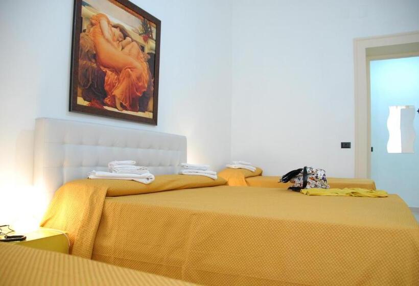 غرفة قياسية رباعية, Messina41