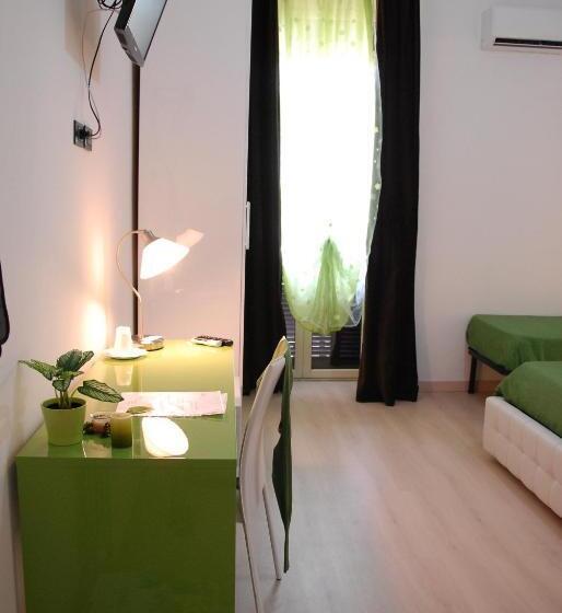 غرفة قياسية ثلاثية, Messina41