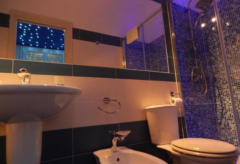 غرفة ديلوكس, Messina41