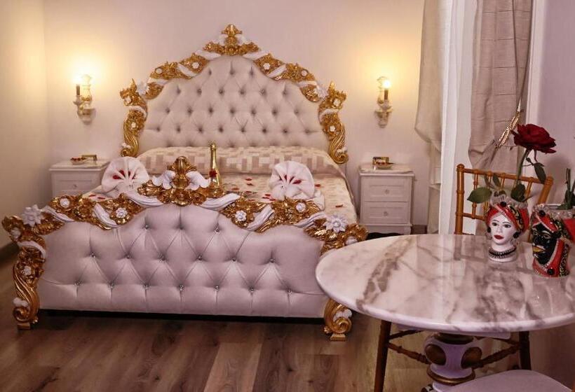 جناح جونيور مزوَّد بحمام سباحة, Messina41