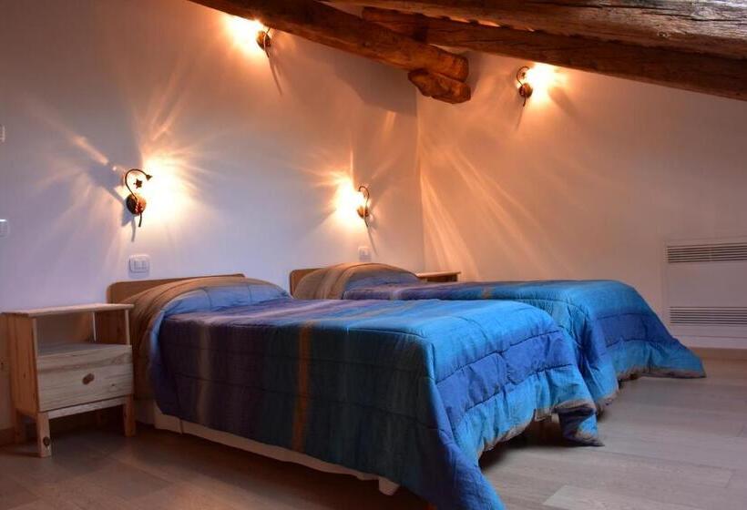 חדר סטנדרט לארבעה, Agriturismo Ae Cavane