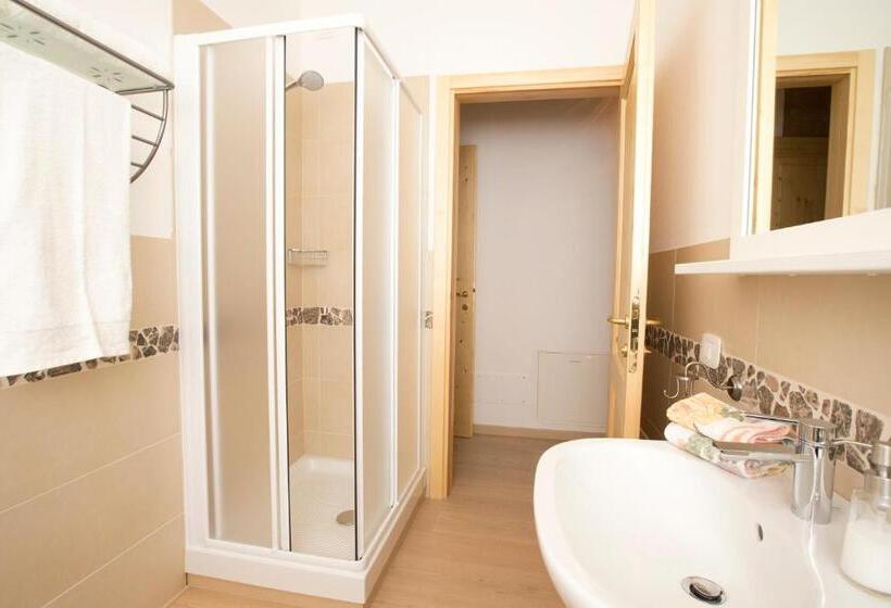 חדר סטנדרט לארבעה, Agriturismo Ae Cavane