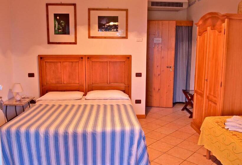 اتاق استاندارد با چشم‌انداز باغ, Agriturismo Il Magicorto
