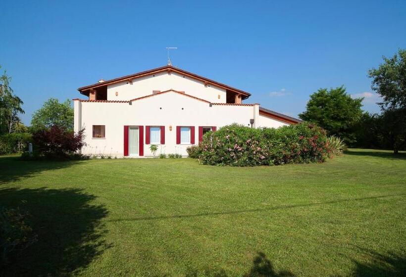 آپارتمان 1 خوابه همکف, Agriturismo Il Magicorto