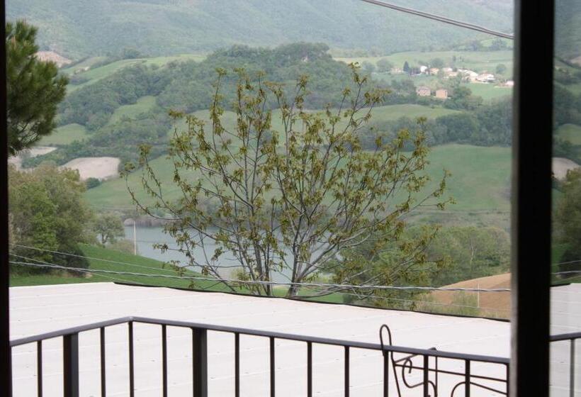 Номер Стандарт Вид на Озеро, Agriturismo La Corte Sul Lago
