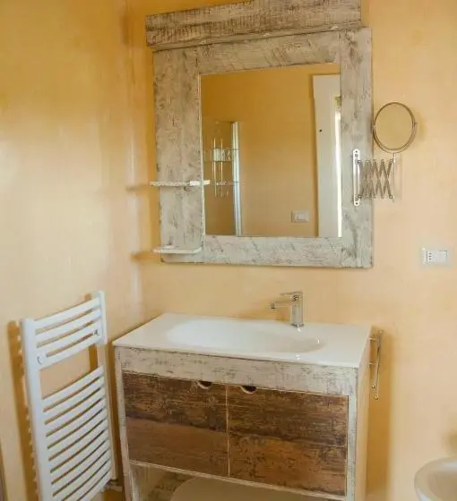 テラス付きスタンダードルーム, Agriturismo Li Calizzi Arte E Natura