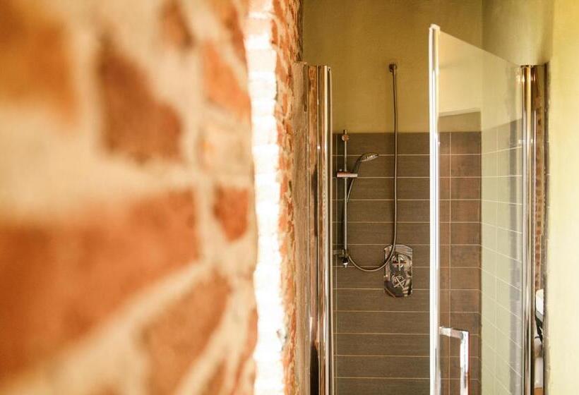 Студия Стандарт, Morami Wine Agriturismo
