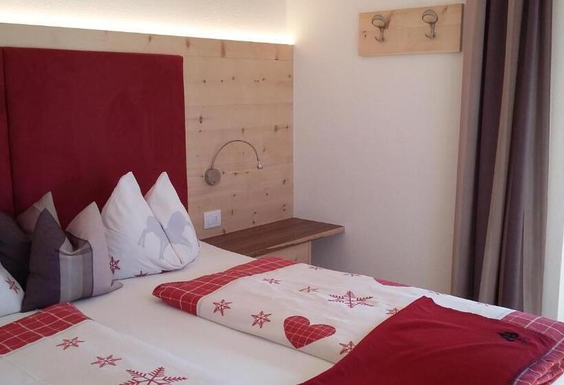 آپارتمان 1 خوابه با چشمانداز, Singerhof