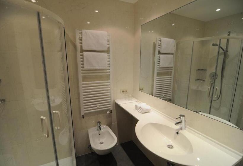 חדר סטודיו סטנדרד, Residence Emmy