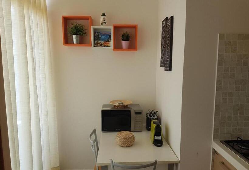 Estúdio standard com Terraço, Residence Orsa Minore