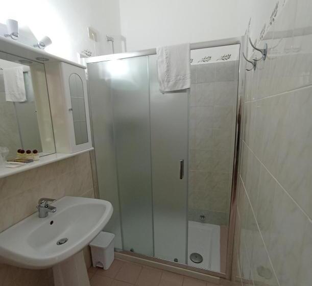 חדר סטנדרט לשלושה, Locanda Prato D Era