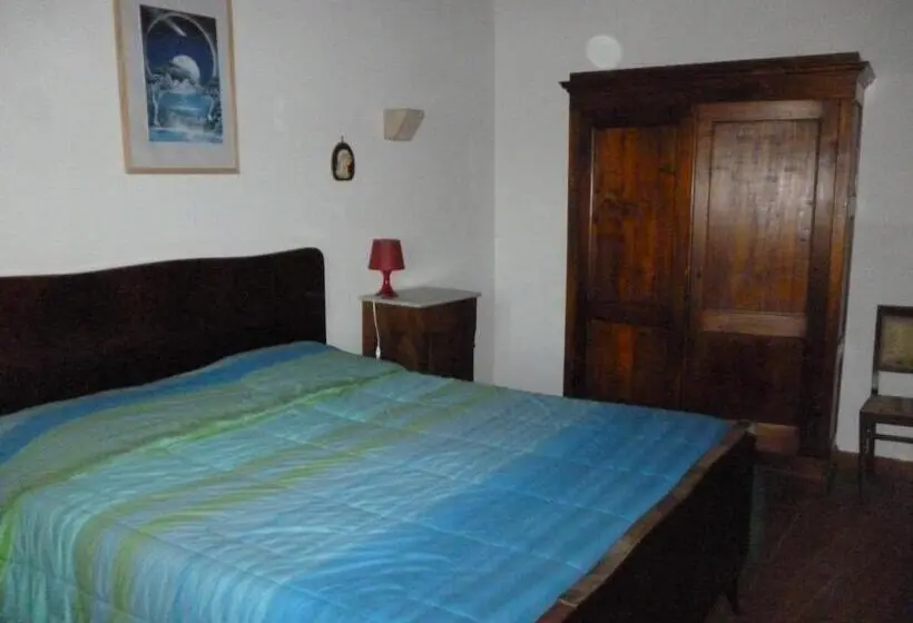 Huoneisto 3 Makuuhuonetta, Agriturismo Il Solaio