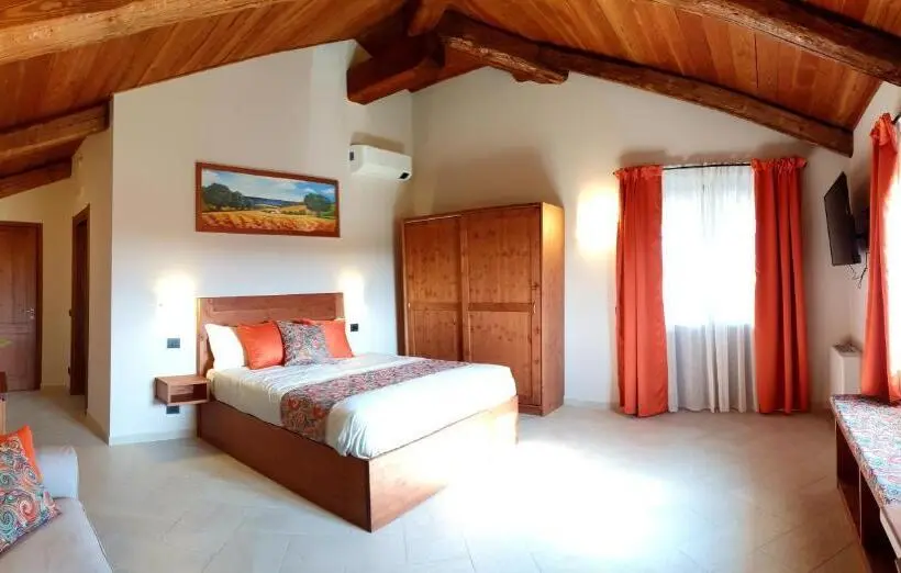 キングサイズベッドのデラックスルーム, Agriturismo La Desiderata