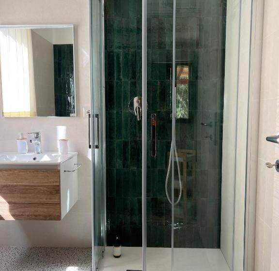 スーペリアスタジオ, Agriturismo La Genziana