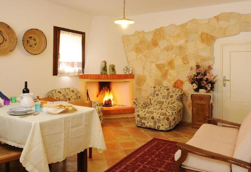 2ベッドルームアパートメント, Agriturismo La Genziana