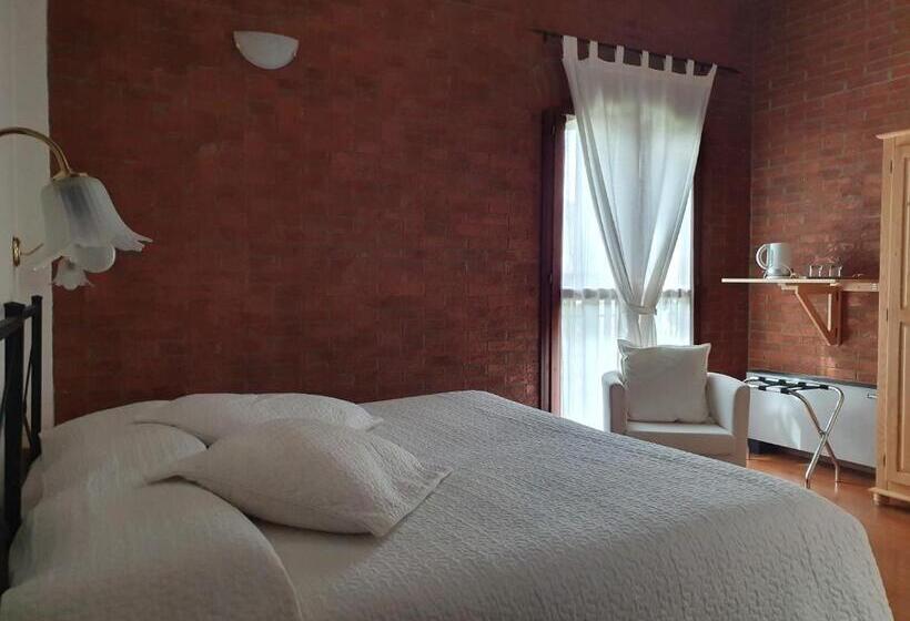 اتاق استاندارد, Le Tuie