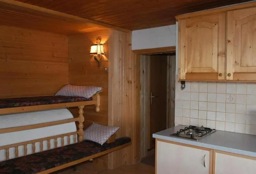 2ベッドルームアパートメント, Oberschoellberghof