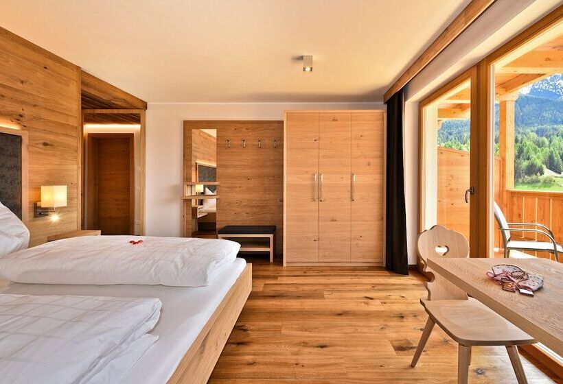 اتاق استاندارد با بالکن, Proihof