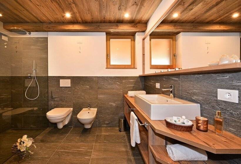 Apartamento 1 Dormitório com Sacada, Proihof