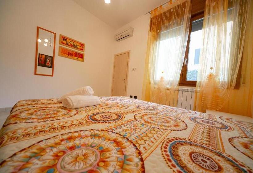 Апартаменты 1 Спальня с Балконом, Appartamenti Sottomarina Carla
