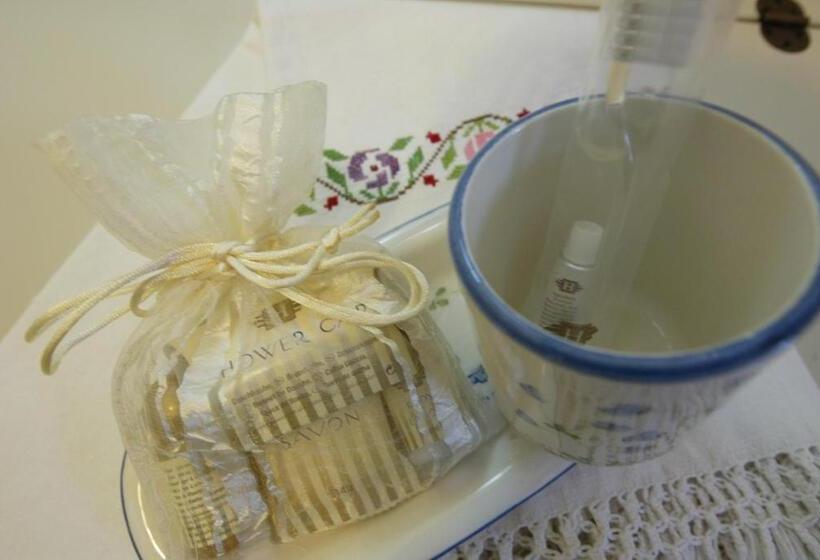 חדר אקונומי יחיד, Appunti Di Viaggio Room & Breakfast