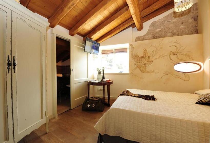 غرفة قياسية مطلّة علي البحيرة, Locanda Al Castelletto