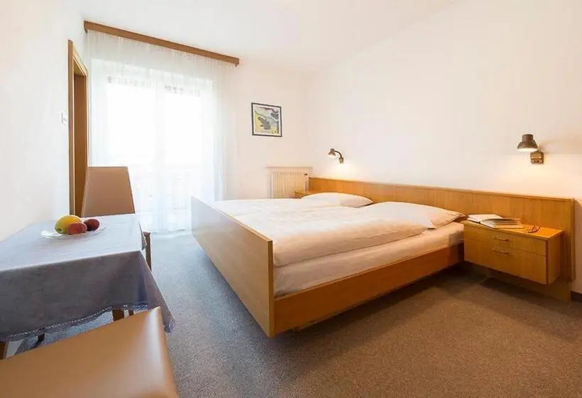اتاق استاندارد, Pension Etschland