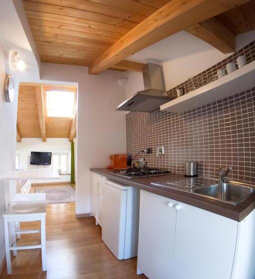 1 Bedroom Penthouse Apartment, Piazza Grande City Residence