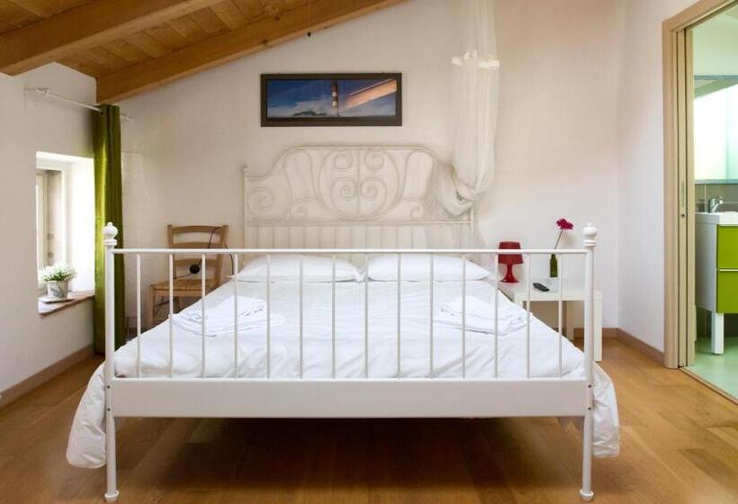 1 Bedroom Penthouse Apartment, Piazza Grande City Residence