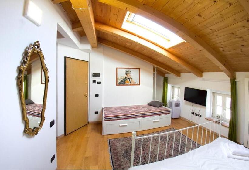 1 Bedroom Penthouse Apartment, Piazza Grande City Residence