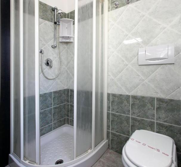 Apartamento 3 Dormitórios, Residence Costa