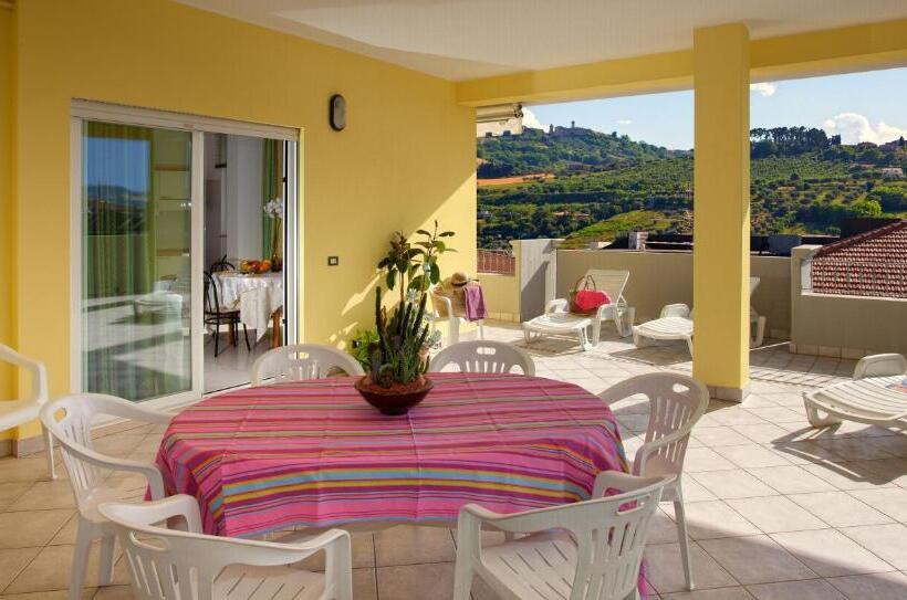 Apartamento 3 Dormitórios, Residence Costa