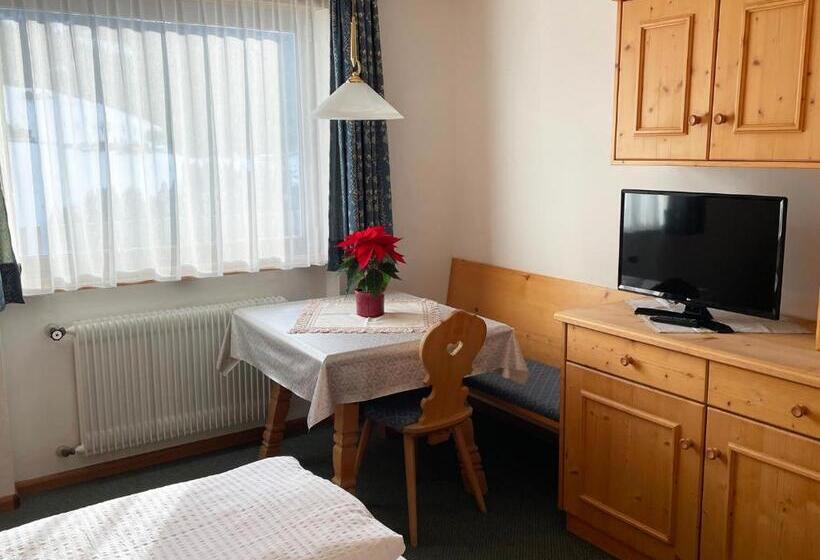 Студия Стандарт, Residence Lastei