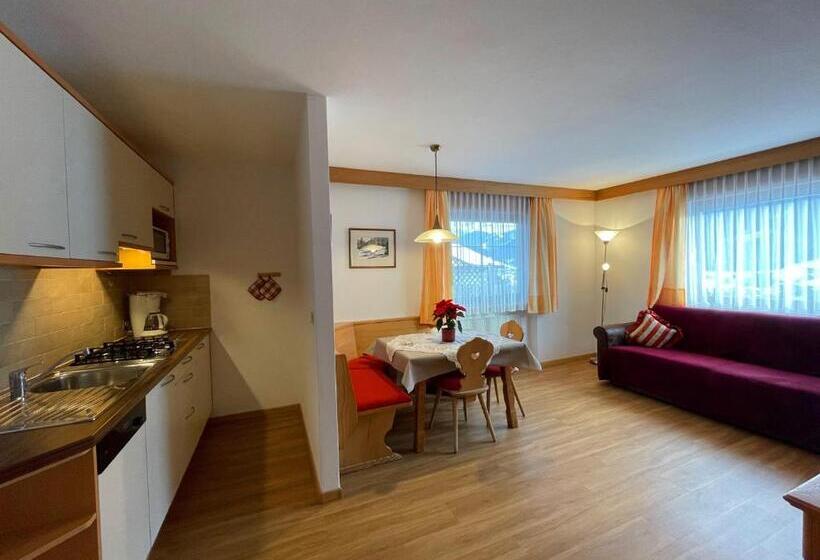 Апартаменты 1 Спальня, Residence Lastei