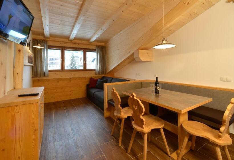 2 Bedrooms Apartment Mountain View, Residence Magdalena