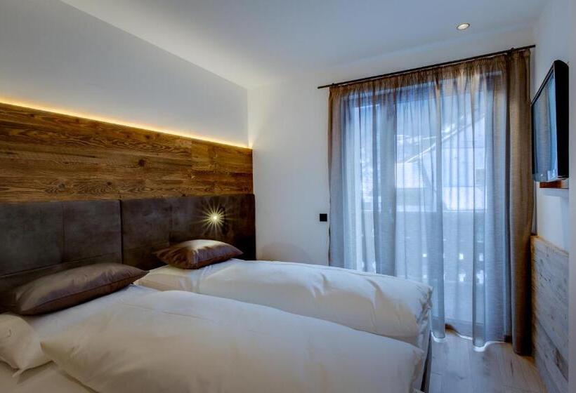 Апартаменты 1 Спальня с Балконом, Residence Magdalena