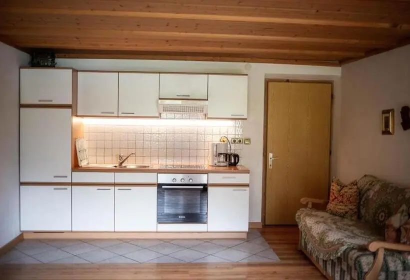 Huoneisto 2 Makuuhuonetta, Haus Adlerhorst