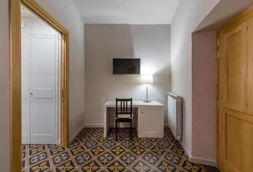 غرفة قياسية ثلاثية, Masseria Agriturismo Torre Di Albidona